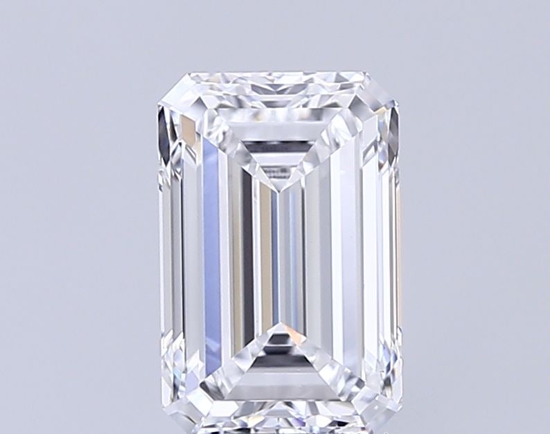 IGI Emerald 2.52ct D VVS2 - Loose Lab Diamond: IGI Emerald 2.52ct D VVS2 - Loose Lab Diamond Item Specifics: Source: This Is A Real Diamond Grown In A Lab Not Mined. Carat: 2.52 Cut: - Color: D Clarity: VVS2 Polish: EX Symmetry: EX Measurements: 9