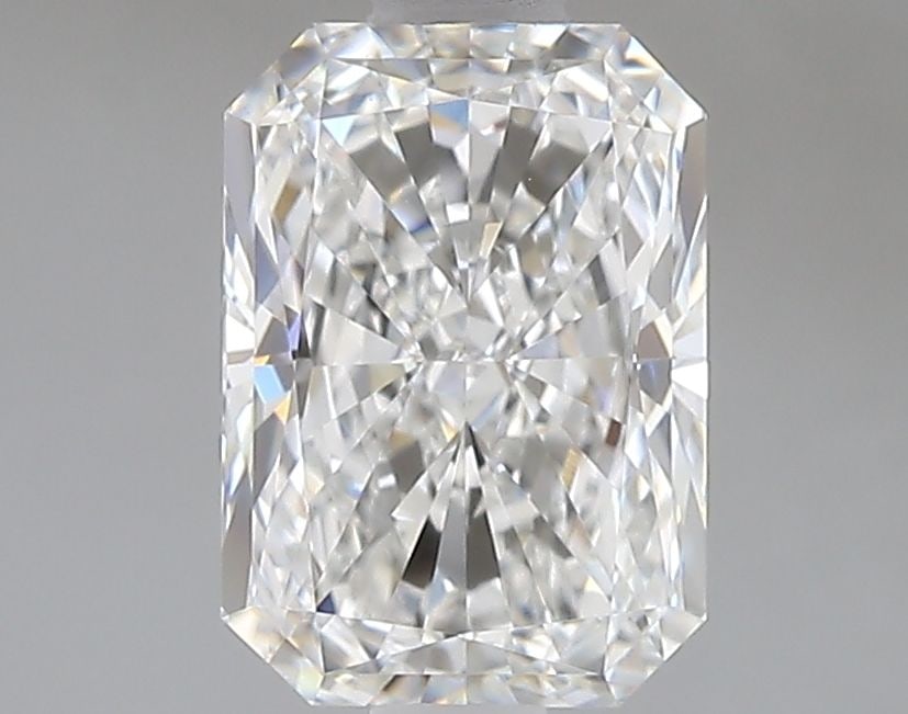 IGI Radiant 2.06ct E VVS2 - Loose Lab Diamond: IGI Radiant 2.06ct E VVS2 - Loose Lab Diamond Item Specifics: Source: This Is A Real Diamond Grown In A Lab Not Mined. Carat: 2.06 Cut: - Color: E Clarity: VVS2 Polish: EX Symmetry: EX Measurements: 8