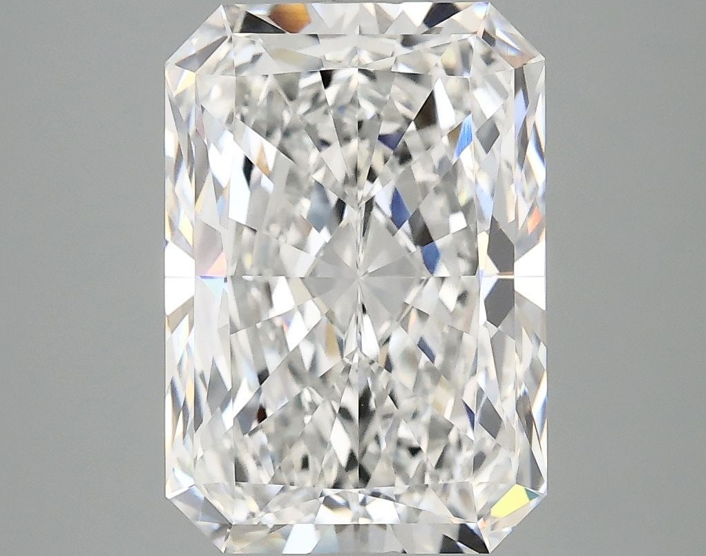 IGI Radiant 4.03ct E VVS2 - Loose Lab Diamond: IGI Radiant 4.03ct E VVS2 - Loose Lab Diamond Item Specifics: Source: This Is A Real Diamond Grown In A Lab Not Mined. Carat: 4.03 Cut: - Color: E Clarity: VVS2 Polish: EX Symmetry: EX Measurements: 1