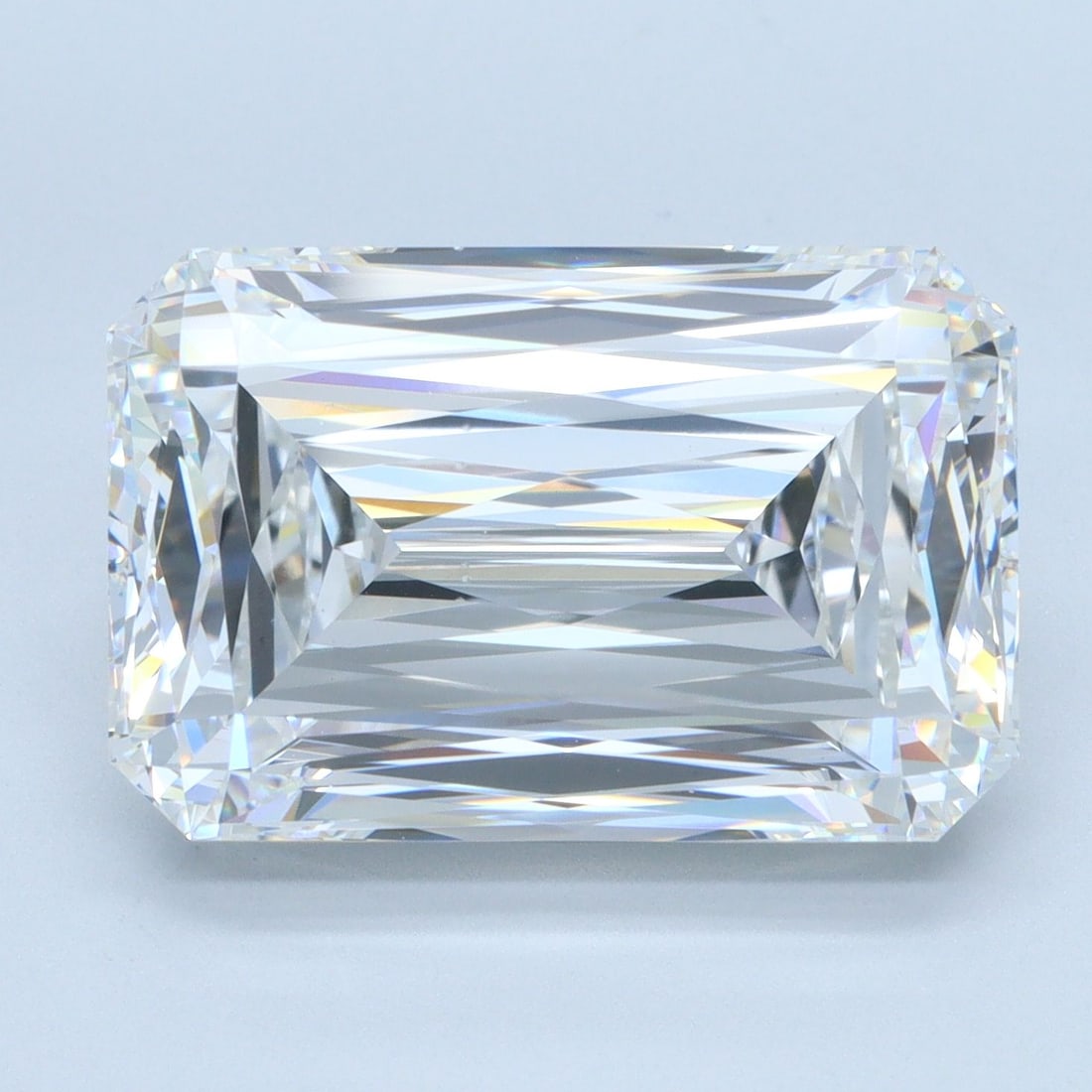 IGI Radiant 9.89ct F VVS2 - Loose Lab Diamond: IGI Radiant 9.89ct F VVS2 - Loose Lab Diamond Item Specifics: Source: This Is A Real Diamond Grown In A Lab Not Mined. Carat: 9.89 Cut: - Color: F Clarity: VVS2 Polish: EX Symmetry: EX Measurements: 1