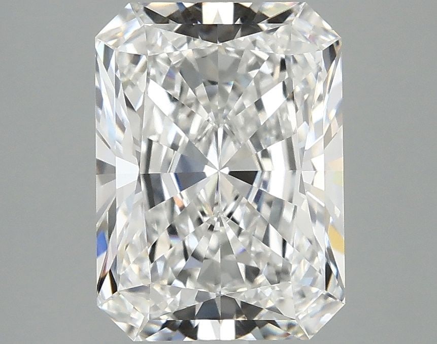 IGI Radiant 3.06ct E VVS2 - Loose Lab Diamond: IGI Radiant 3.06ct E VVS2 - Loose Lab Diamond Item Specifics: Source: This Is A Real Diamond Grown In A Lab Not Mined. Carat: 3.06 Cut: - Color: E Clarity: VVS2 Polish: EX Symmetry: EX Measurements: 9