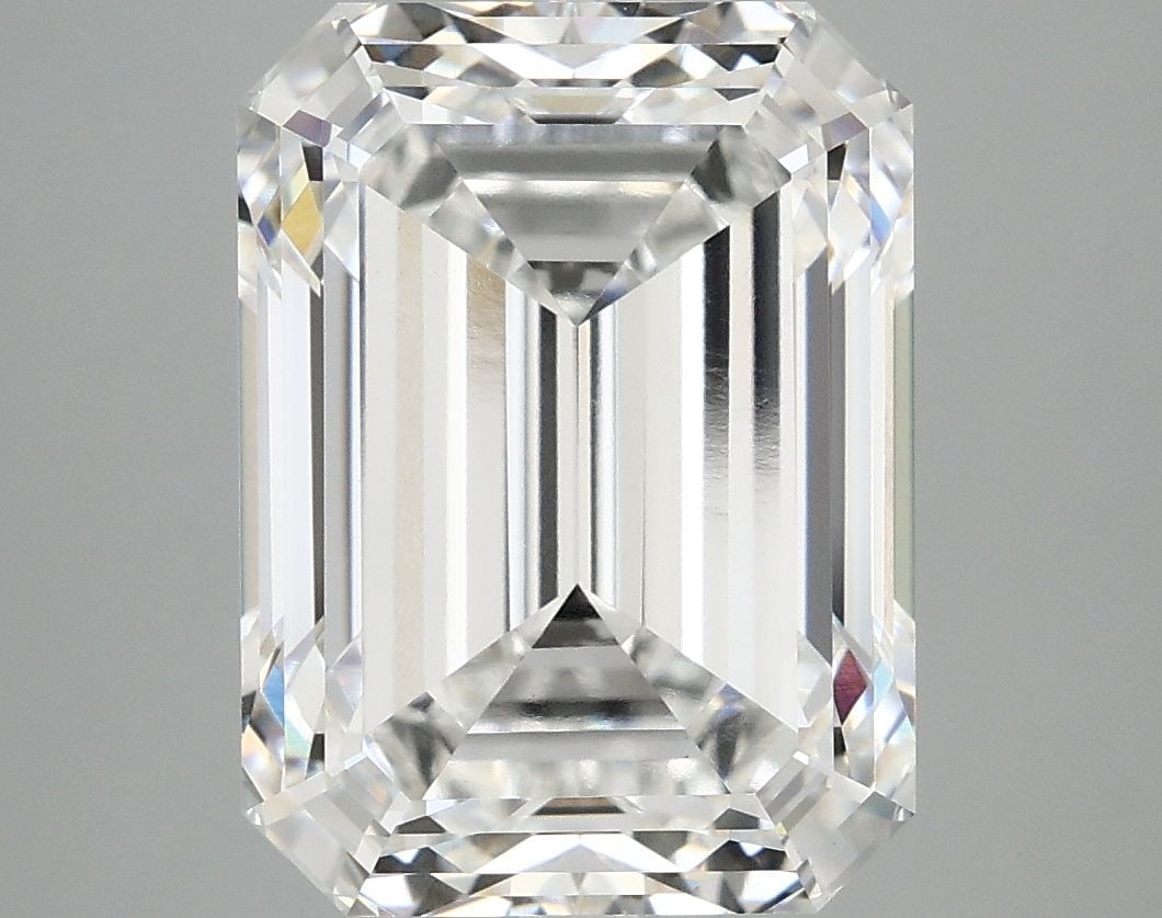 IGI Emerald 7.18ct E VVS2 - Loose Lab Diamond: IGI Emerald 7.18ct E VVS2 - Loose Lab Diamond Item Specifics: Source: This Is A Real Diamond Grown In A Lab Not Mined. Carat: 7.18 Cut: - Color: E Clarity: VVS2 Polish: EX Symmetry: EX Measurements: 1