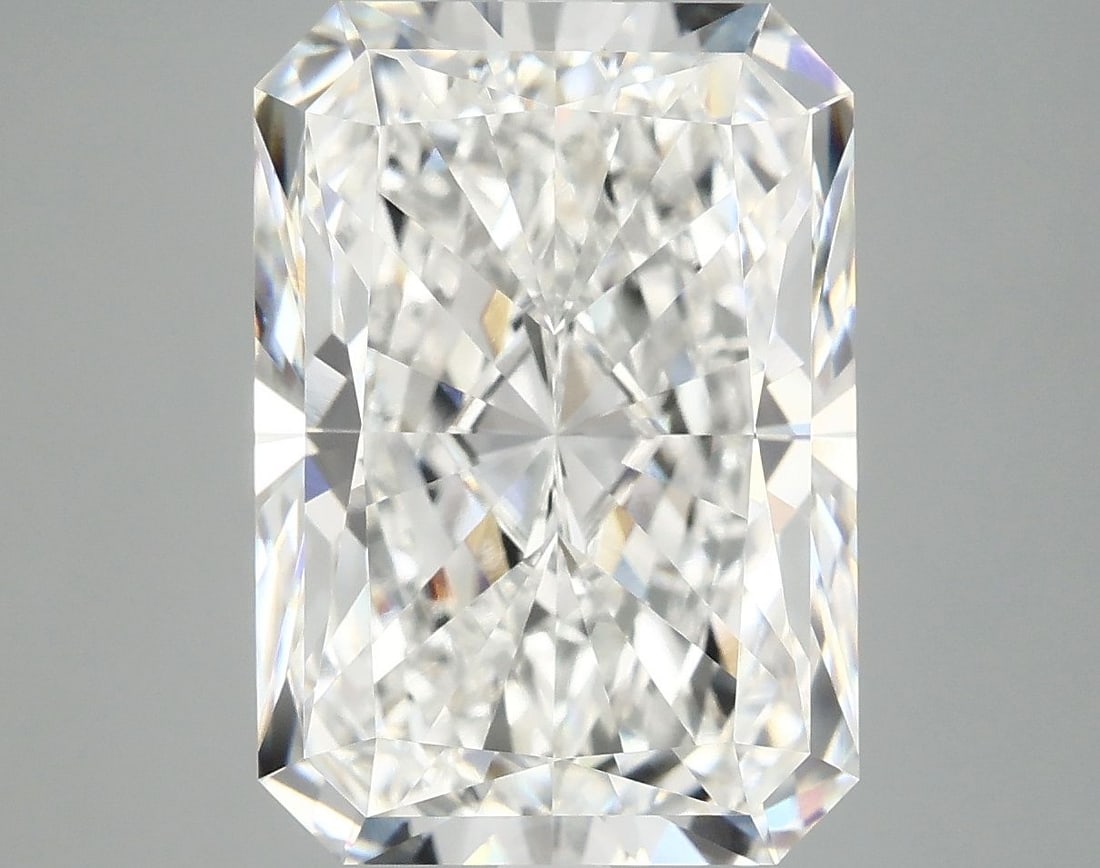 IGI Radiant 7.73ct E VVS2 - Loose Lab Diamond: IGI Radiant 7.73ct E VVS2 - Loose Lab Diamond Item Specifics: Source: This Is A Real Diamond Grown In A Lab Not Mined. Carat: 7.73 Cut: - Color: E Clarity: VVS2 Polish: EX Symmetry: EX Measurements: