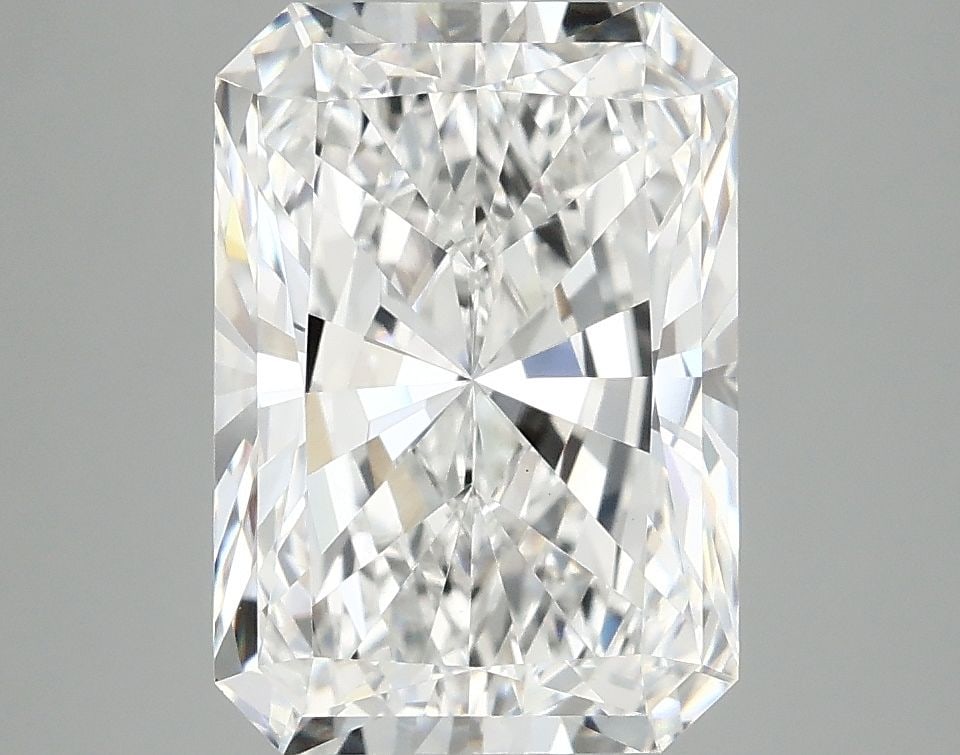 IGI Radiant 4.07ct E VVS2 - Loose Lab Diamond: IGI Radiant 4.07ct E VVS2 - Loose Lab Diamond Item Specifics: Source: This Is A Real Diamond Grown In A Lab Not Mined. Carat: 4.07 Cut: - Color: E Clarity: VVS2 Polish: EX Symmetry: EX Measurements: 1