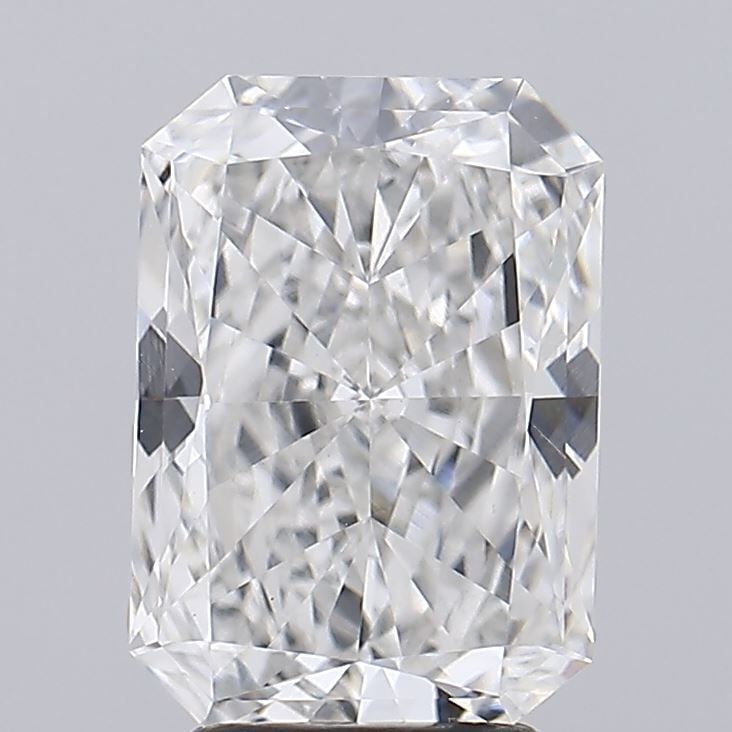 IGI Radiant 3.64ct G VVS2 - Loose Lab Diamond: IGI Radiant 3.64ct G VVS2 - Loose Lab Diamond Item Specifics: Source: This Is A Real Diamond Grown In A Lab Not Mined. Carat: 3.64 Cut: - Color: G Clarity: VVS2 Polish: VG Symmetry: EX Measurements: