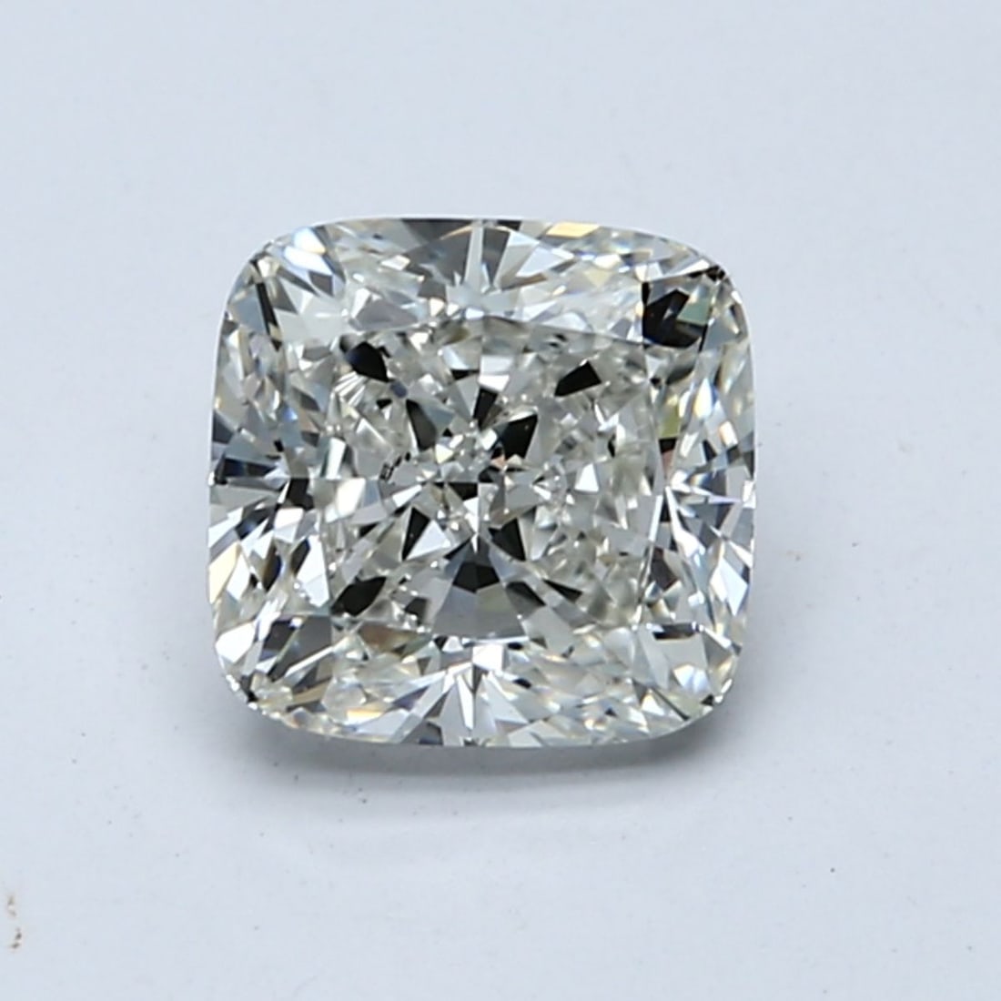 IGI Cushion Modified 2.0ct E VVS1 - Loose Lab Diamond: IGI Cushion Modified 2.0ct E VVS1 - Loose Lab Diamond Item Specifics: Source: This Is A Real Diamond Grown In A Lab Not Mined. Carat: 2.0 Cut: - Color: E Clarity: VVS1 Polish: EX Symmetry: EX Measurem