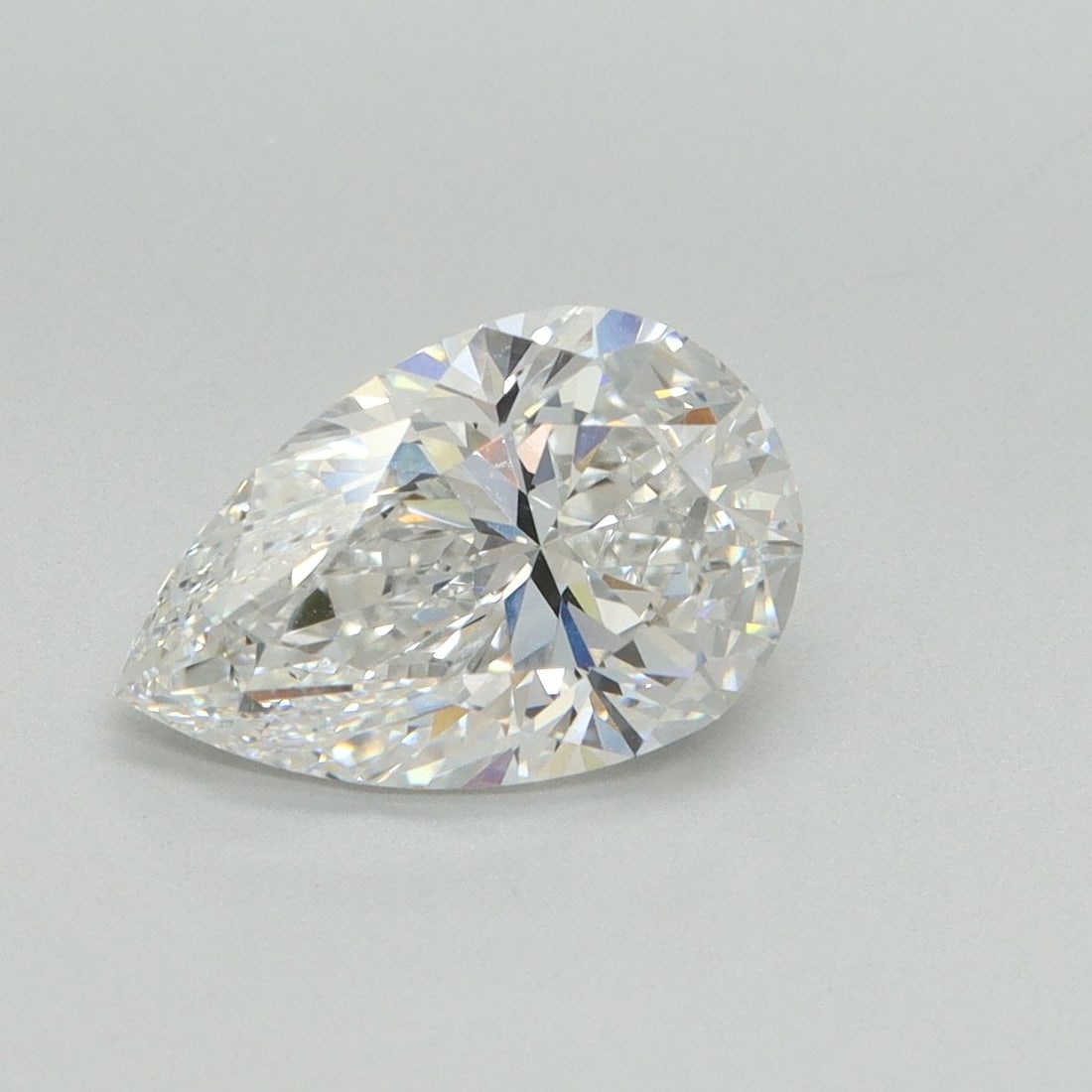 IGI Pear 2.03ct D VVS2 - Loose Lab Diamond: IGI Pear 2.03ct D VVS2 - Loose Lab Diamond Item Specifics: Source: This Is A Real Diamond Grown In A Lab Not Mined. Carat: 2.03 Cut: - Color: D Clarity: VVS2 Polish: EX Symmetry: EX Measurements: 10.8
