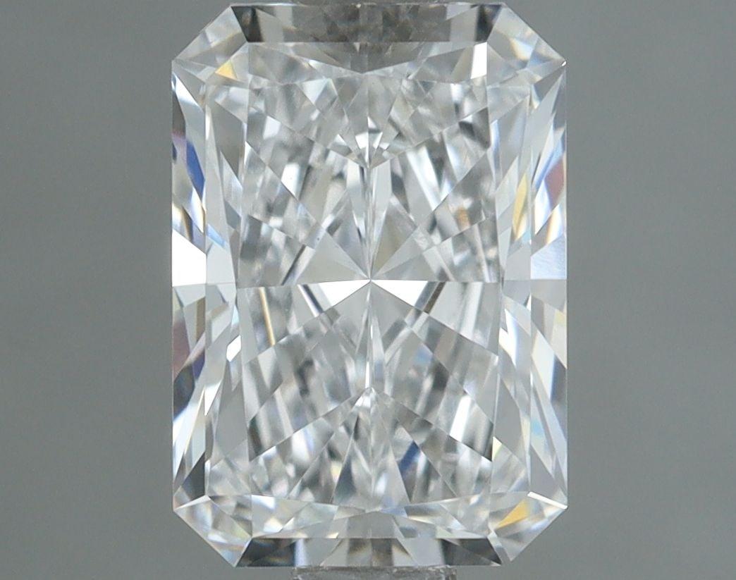 IGI Radiant 1.02ct E VVS2 - Loose Lab Diamond: IGI Radiant 1.02ct E VVS2 - Loose Lab Diamond Item Specifics: Source: This Is A Real Diamond Grown In A Lab Not Mined. Carat: 1.02 Cut: - Color: E Clarity: VVS2 Polish: EX Symmetry: EX Measurements: 7