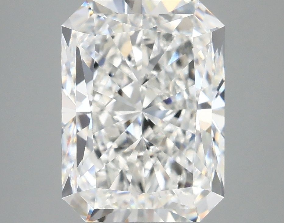 IGI Radiant 4.15ct E VVS2 - Loose Lab Diamond: IGI Radiant 4.15ct E VVS2 - Loose Lab Diamond Item Specifics: Source: This Is A Real Diamond Grown In A Lab Not Mined. Carat: 4.15 Cut: - Color: E Clarity: VVS2 Polish: EX Symmetry: EX Measurements: 1