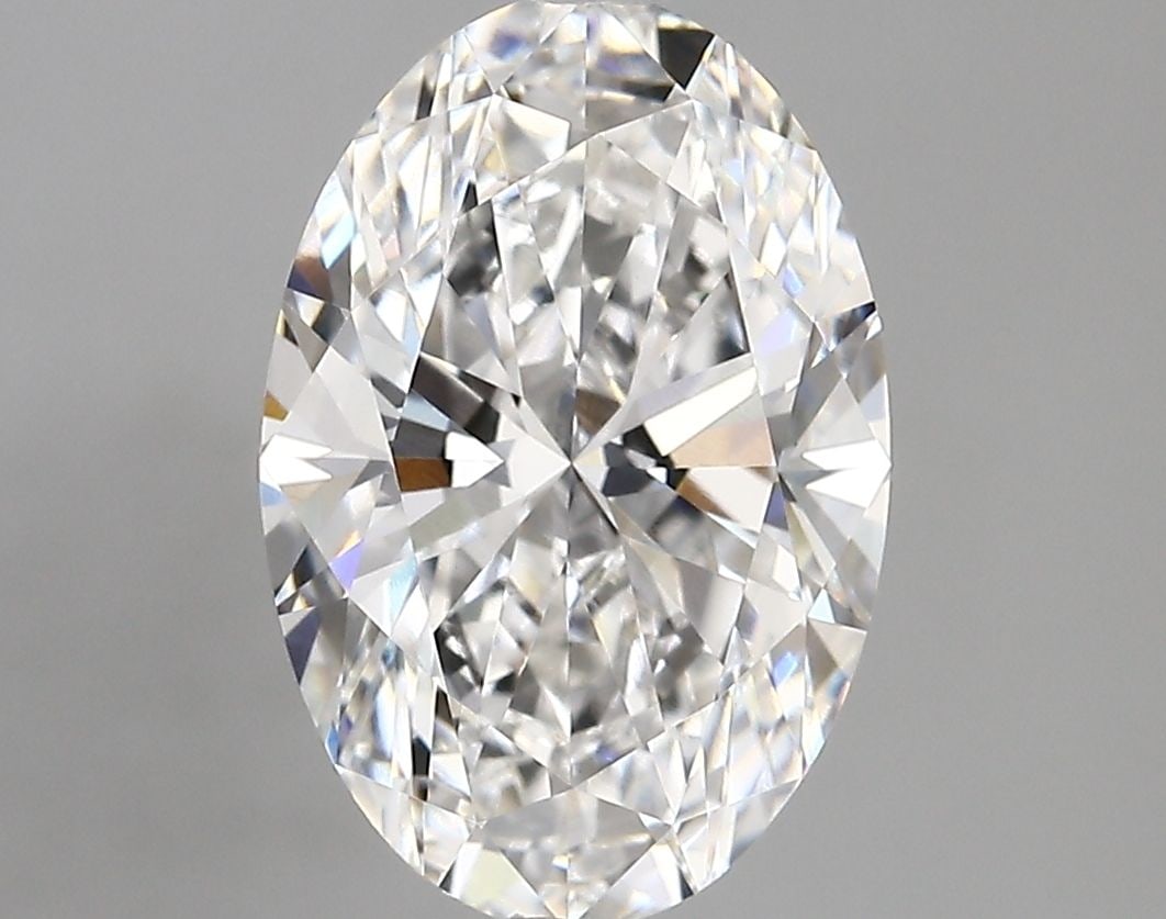 IGI Oval 3.3ct E VVS2 - Loose Lab Diamond: IGI Oval 3.3ct E VVS2 - Loose Lab Diamond Item Specifics: Source: This Is A Real Diamond Grown In A Lab Not Mined. Carat: 3.3 Cut: - Color: E Clarity: VVS2 Polish: EX Symmetry: EX Measurements: 12.22L