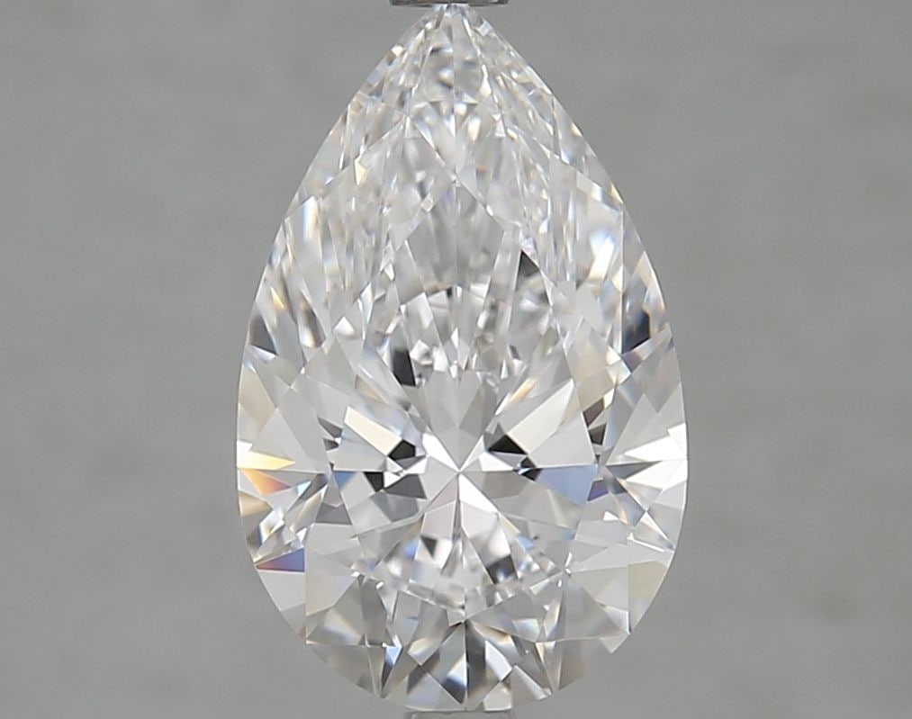 GIA Pear 3.2ct D VVS2 - Loose Lab Diamond: GIA Pear 3.2ct D VVS2 - Loose Lab Diamond Item Specifics: Source: This Is A Real Diamond Grown In A Lab Not Mined. Carat: 3.2 Cut: - Color: D Clarity: VVS2 Polish: EX Symmetry: EX Measurements: 13.12L