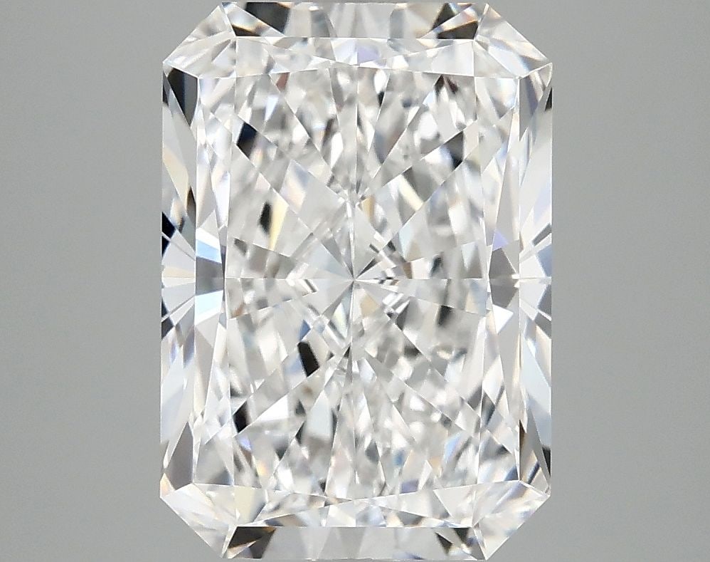 IGI Radiant 4.02ct E VVS2 - Loose Lab Diamond: IGI Radiant 4.02ct E VVS2 - Loose Lab Diamond Item Specifics: Source: This Is A Real Diamond Grown In A Lab Not Mined. Carat: 4.02 Cut: - Color: E Clarity: VVS2 Polish: EX Symmetry: EX Measurements: