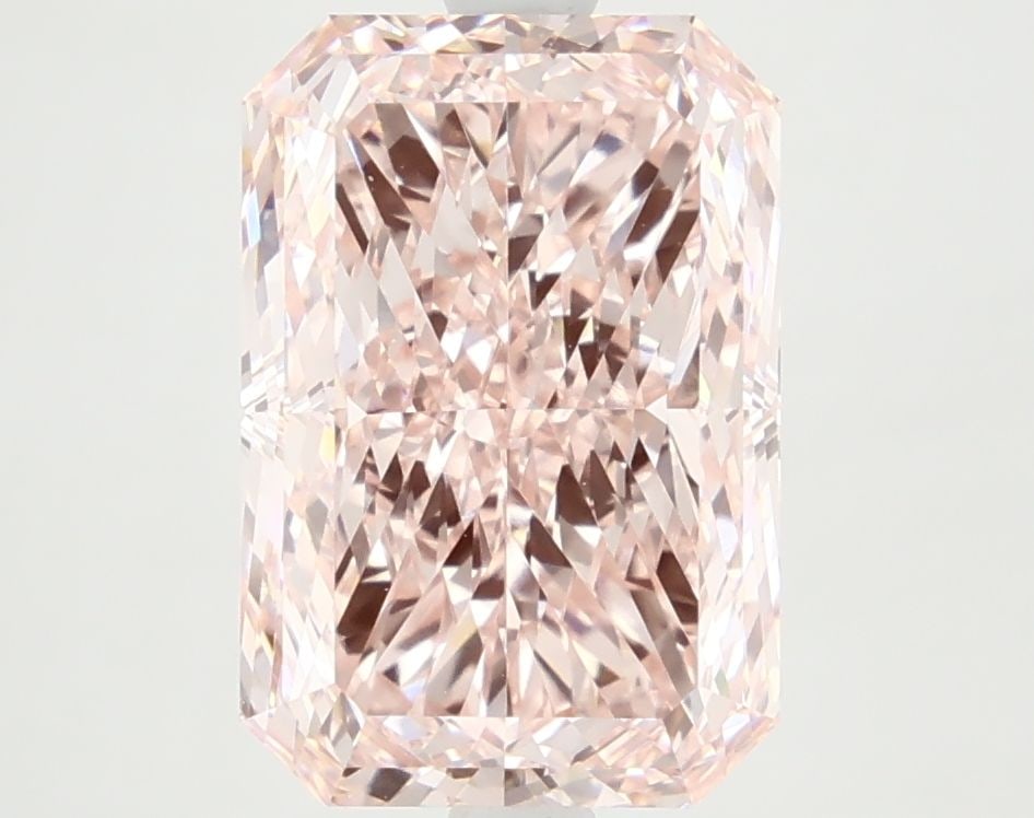 IGI Radiant 4.41ct Fancy Vivid Pink VVS2 - Loose Lab Diamond: IGI Radiant 4.41ct Fancy Vivid Pink VVS2 - Loose Lab Diamond Item Specifics: Source: This Is A Real Diamond Grown In A Lab Not Mined. Carat: 4.41 Cut: - Color: Fancy Vivid Pink Clarity: VVS2 Polish: E