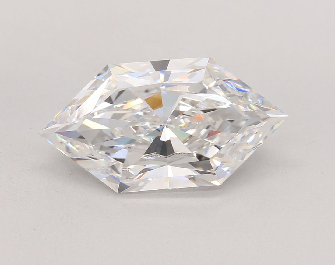 IGI Hexagonal 5.57ct D VVS2 - Loose Lab Diamond: IGI Hexagonal 5.57ct D VVS2 - Loose Lab Diamond Item Specifics: Source: This Is A Real Diamond Grown In A Lab Not Mined. Carat: 5.57 Cut: - Color: D Clarity: VVS2 Polish: EX Symmetry: EX Measurements: