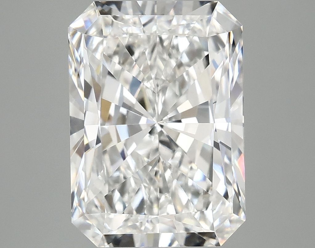 IGI Radiant 4.02ct E VVS2 - Loose Lab Diamond: IGI Radiant 4.02ct E VVS2 - Loose Lab Diamond Item Specifics: Source: This Is A Real Diamond Grown In A Lab Not Mined. Carat: 4.02 Cut: - Color: E Clarity: VVS2 Polish: EX Symmetry: EX Measurements: 1