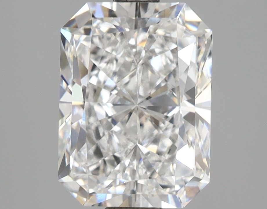 IGI Radiant 3.02ct D VVS2 - Loose Lab Diamond: IGI Radiant 3.02ct D VVS2 - Loose Lab Diamond Item Specifics: Source: This Is A Real Diamond Grown In A Lab Not Mined. Carat: 3.02 Cut: - Color: D Clarity: VVS2 Polish: EX Symmetry: EX Measurements: 9