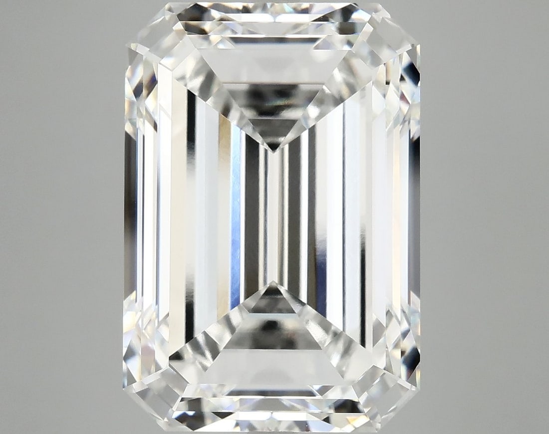IGI Emerald 13.22ct F VVS2 - Loose Lab Diamond: IGI Emerald 13.22ct F VVS2 - Loose Lab Diamond Item Specifics: Source: This Is A Real Diamond Grown In A Lab Not Mined. Carat: 13.22 Cut: - Color: F Clarity: VVS2 Polish: EX Symmetry: EX
