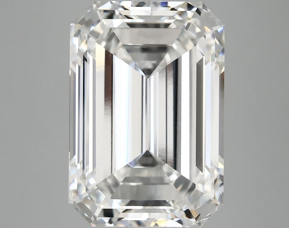 IGI Emerald 8.73ct F VVS2 - Loose Lab Diamond: IGI Emerald 8.73ct F VVS2 - Loose Lab Diamond Item Specifics: Source: This Is A Real Diamond Grown In A Lab Not Mined. Carat: 8.73 Cut: - Color: F Clarity: VVS2 Polish: EX Symmetry: EX Measurements: