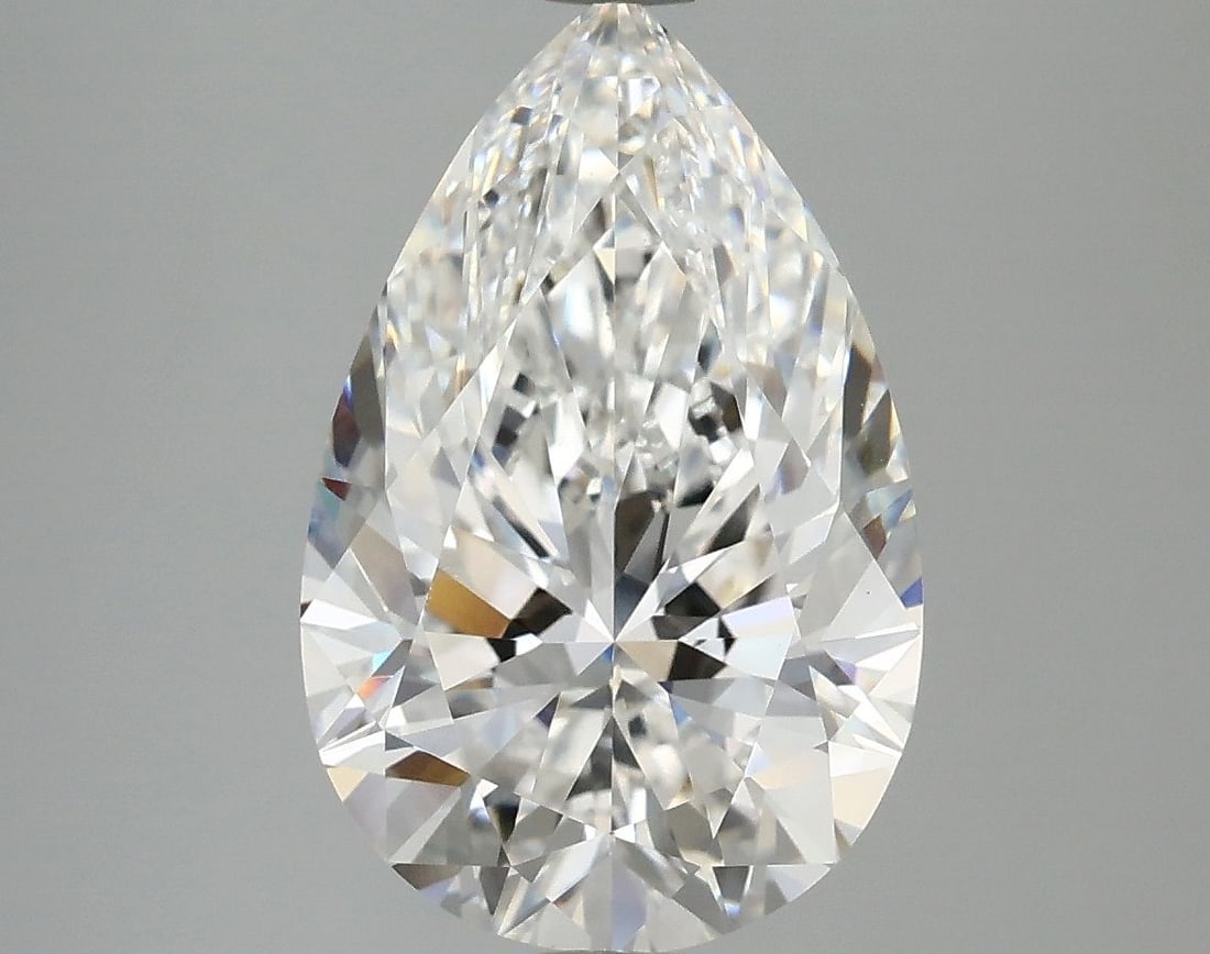 IGI Pear 4.04ct E VVS2 - Loose Lab Diamond: IGI Pear 4.04ct E VVS2 - Loose Lab Diamond Item Specifics: Source: This Is A Real Diamond Grown In A Lab Not Mined. Carat: 4.04 Cut: - Color: E Clarity: VVS2 Polish: EX Symmetry: EX Measurements: 13.7