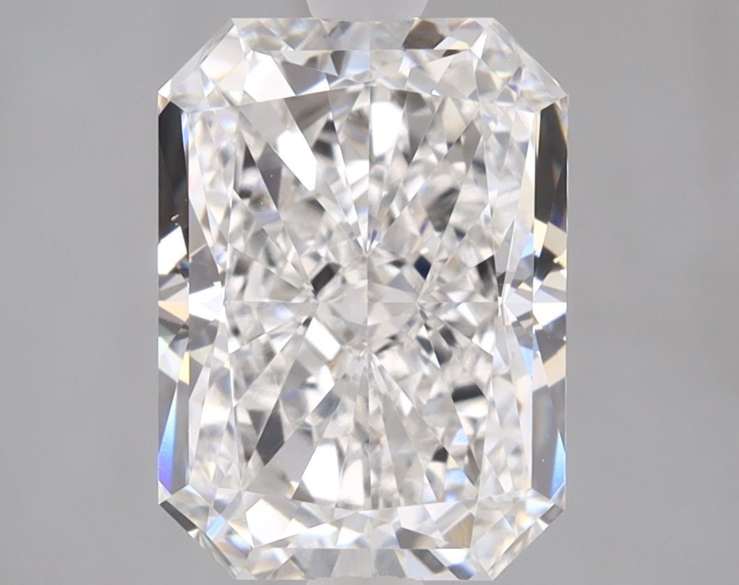 IGI Radiant 2.63ct F VVS1 - Loose Lab Diamond: IGI Radiant 2.63ct F VVS1 - Loose Lab Diamond Item Specifics: Source: This Is A Real Diamond Grown In A Lab Not Mined. Carat: 2.63 Cut: - Color: F Clarity: VVS1 Polish: EX Symmetry: EX Measurements: 9