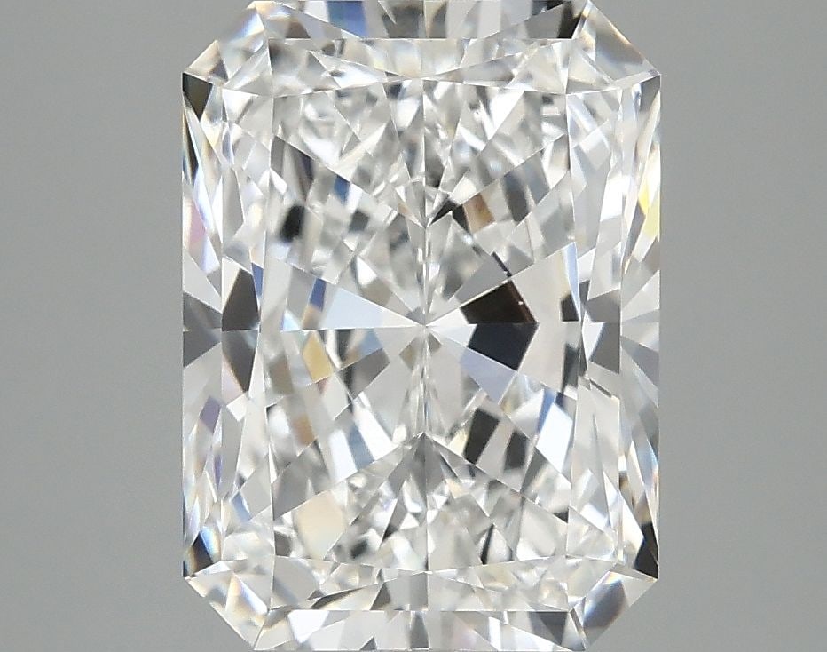 IGI Radiant 4.0ct E VVS2 - Loose Lab Diamond: IGI Radiant 4.0ct E VVS2 - Loose Lab Diamond Item Specifics: Source: This Is A Real Diamond Grown In A Lab Not Mined. Carat: 4.0 Cut: - Color: E Clarity: VVS2 Polish: EX Symmetry: EX Measurements: 10.