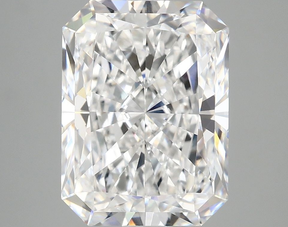 IGI Radiant 3.97ct D VVS2 - Loose Lab Diamond: IGI Radiant 3.97ct D VVS2 - Loose Lab Diamond Item Specifics: Source: This Is A Real Diamond Grown In A Lab Not Mined. Carat: 3.97 Cut: - Color: D Clarity: VVS2 Polish: EX Symmetry: EX Measurements: