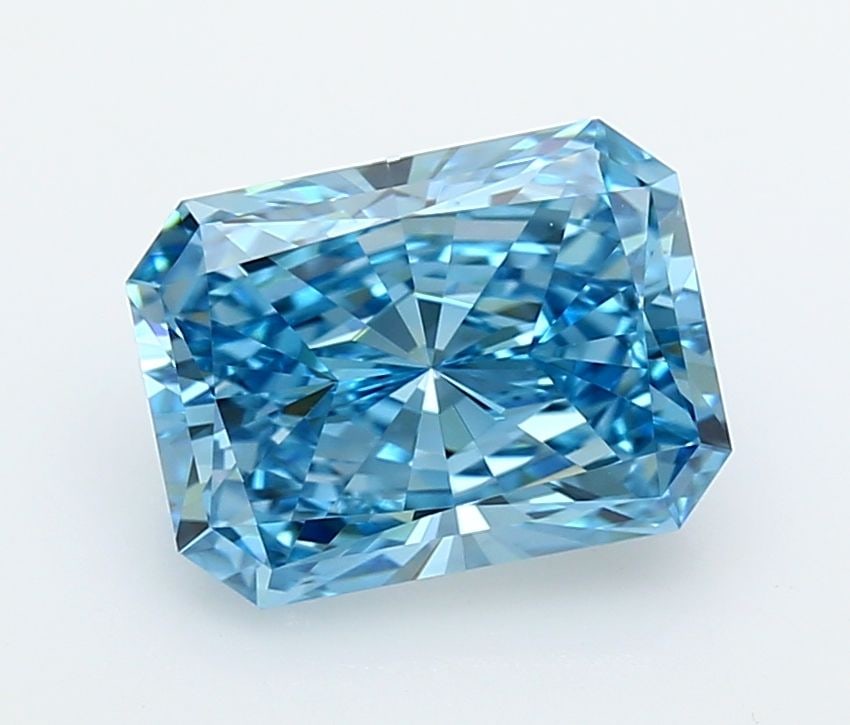 IGI Radiant 2.78ct Fancy Vivid Blue VVS2 - Loose Lab Diamond: IGI Radiant 2.78ct Fancy Vivid Blue VVS2 - Loose Lab Diamond Item Specifics: Source: This Is A Real Diamond Grown In A Lab Not Mined. Carat: 2.78 Cut: - Color: Fancy Vivid Blue Clarity: VVS2 Polish: E