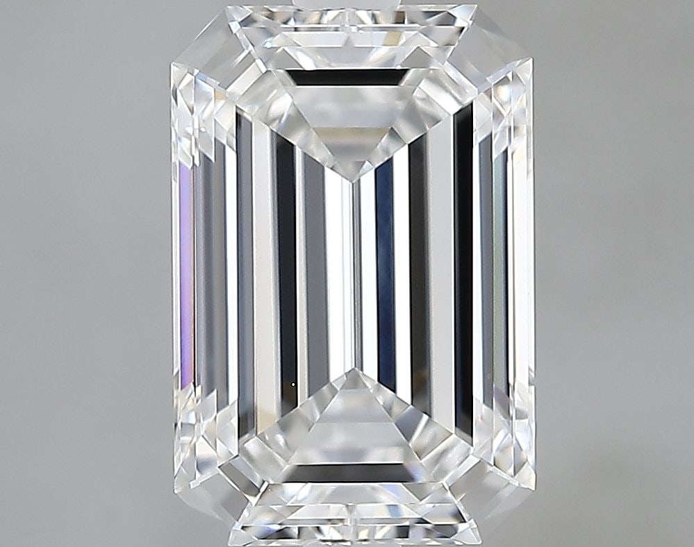 IGI Emerald 2.62ct E VVS2 - Loose Lab Diamond: IGI Emerald 2.62ct E VVS2 - Loose Lab Diamond Item Specifics: Source: This Is A Real Diamond Grown In A Lab Not Mined. Carat: 2.62 Cut: - Color: E Clarity: VVS2 Polish: EX Symmetry: EX Measurements: 9