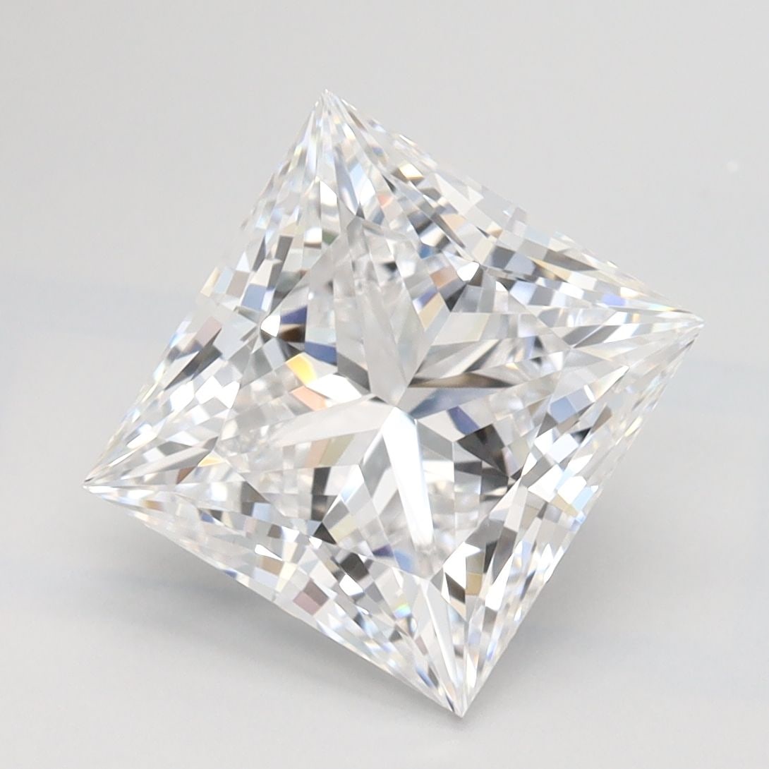 GIA Princess 2.8ct D VVS2 - Loose Lab Diamond: GIA Princess 2.8ct D VVS2 - Loose Lab Diamond Item Specifics: Source: This Is A Real Diamond Grown In A Lab Not Mined. Carat: 2.8 Cut: - Color: D Clarity: VVS2 Polish: EX Symmetry: EX Measurements: 7.