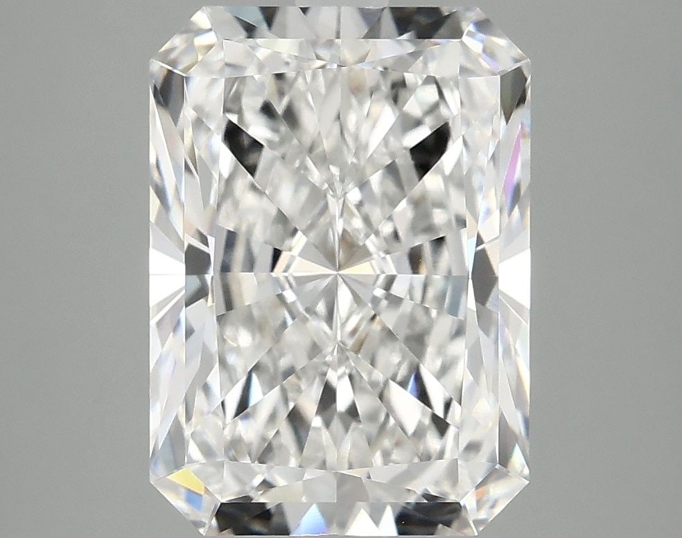 IGI Radiant 4.1ct E VVS2 - Loose Lab Diamond: IGI Radiant 4.1ct E VVS2 - Loose Lab Diamond Item Specifics: Source: This Is A Real Diamond Grown In A Lab Not Mined. Carat: 4.1 Cut: - Color: E Clarity: VVS2 Polish: EX Symmetry: EX Measurements: 11.