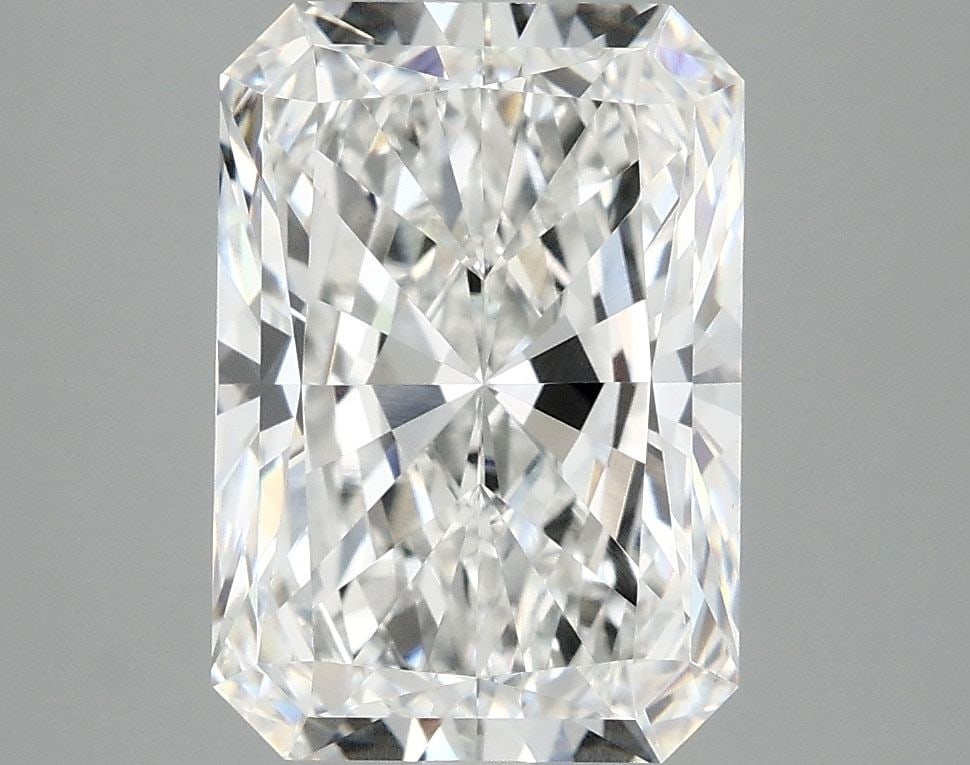 IGI Radiant 4.08ct D VVS2 - Loose Lab Diamond: IGI Radiant 4.08ct D VVS2 - Loose Lab Diamond Item Specifics: Source: This Is A Real Diamond Grown In A Lab Not Mined. Carat: 4.08 Cut: - Color: D Clarity: VVS2 Polish: EX Symmetry: EX Measurements: 1
