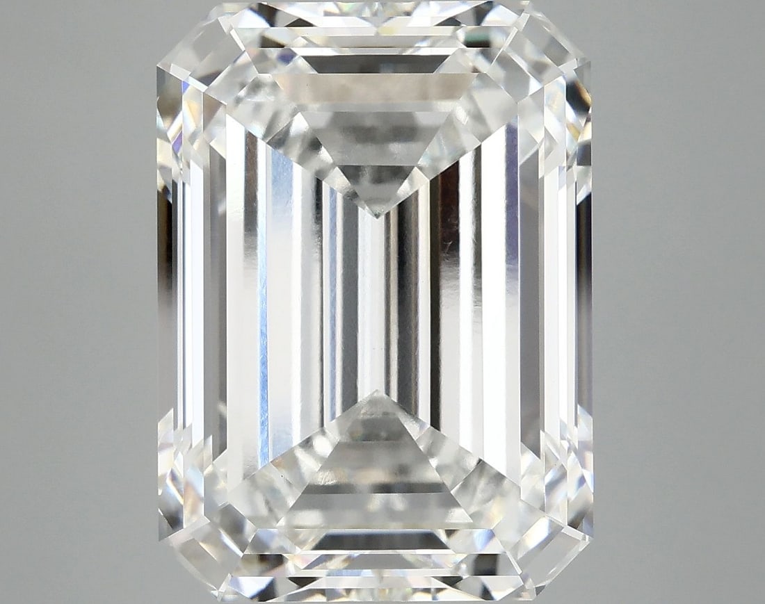 IGI Emerald 12.3ct F VVS2 - Loose Lab Diamond: IGI Emerald 12.3ct F VVS2 - Loose Lab Diamond Item Specifics: Source: This Is A Real Diamond Grown In A Lab Not Mined. Carat: 12.3 Cut: - Color: F Clarity: VVS2 Polish: EX Symmetry: EX Measurements: 1