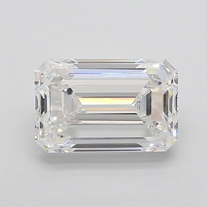 IGI Emerald 4.52ct E VVS1 - Loose Lab Diamond: IGI Emerald 4.52ct E VVS1 - Loose Lab Diamond Item Specifics: Source: This Is A Real Diamond Grown In A Lab Not Mined. Carat: 4.52 Cut: - Color: E Clarity: VVS1 Polish: EX Symmetry: EX Measurements: 1