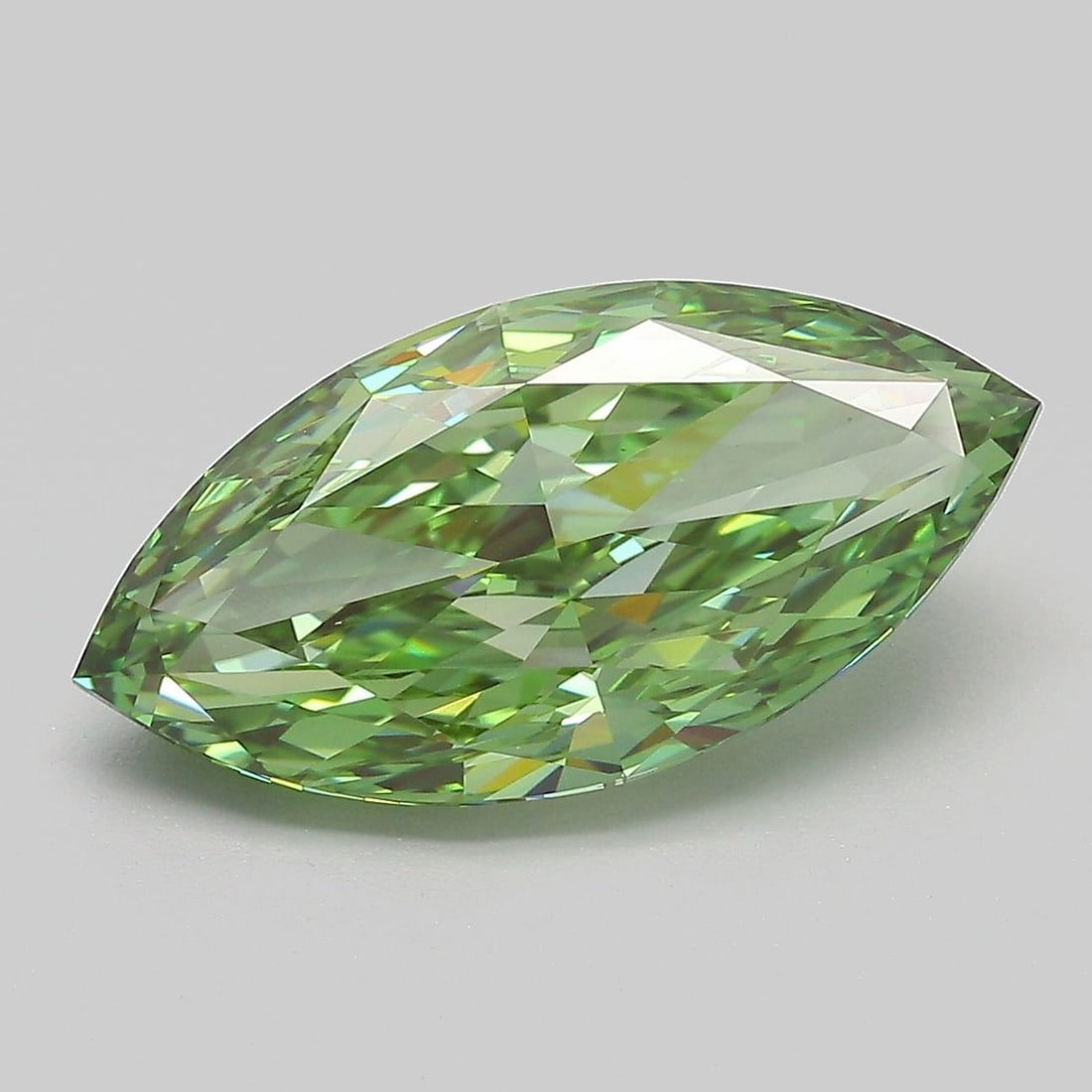 IGI Marquise 5.04ct Fancy Vivid Green VVS2 - Loose Lab Diamond: IGI Marquise 5.04ct Fancy Vivid Green VVS2 - Loose Lab Diamond Item Specifics: Source: This Is A Real Diamond Grown In A Lab Not Mined. Carat: 5.04 Cut: - Color: Fancy Vivid Green Clarity: VVS2 Polish