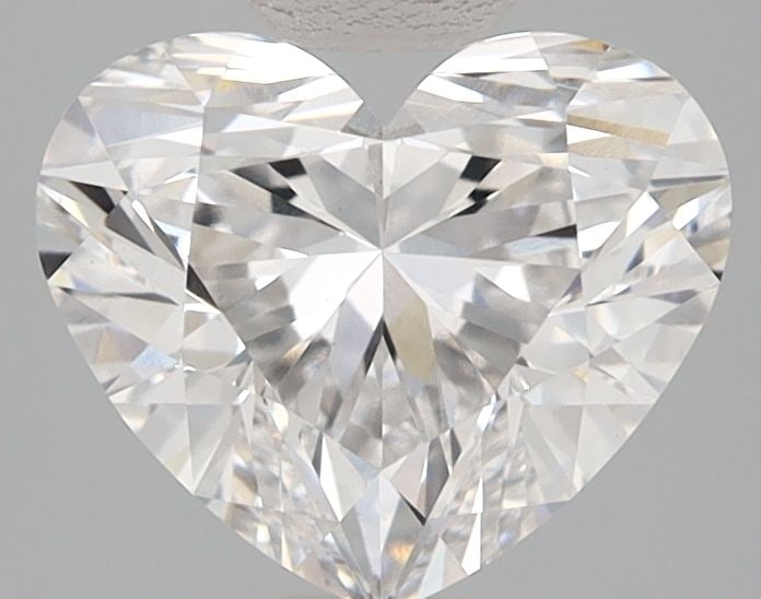 IGI Heart 2.0ct D VVS2 - Loose Lab Diamond: IGI Heart 2.0ct D VVS2 - Loose Lab Diamond Item Specifics: Source: This Is A Real Diamond Grown In A Lab Not Mined. Carat: 2.0 Cut: - Color: D Clarity: VVS2 Polish: EX Symmetry: EX Measurements: 7.4L 