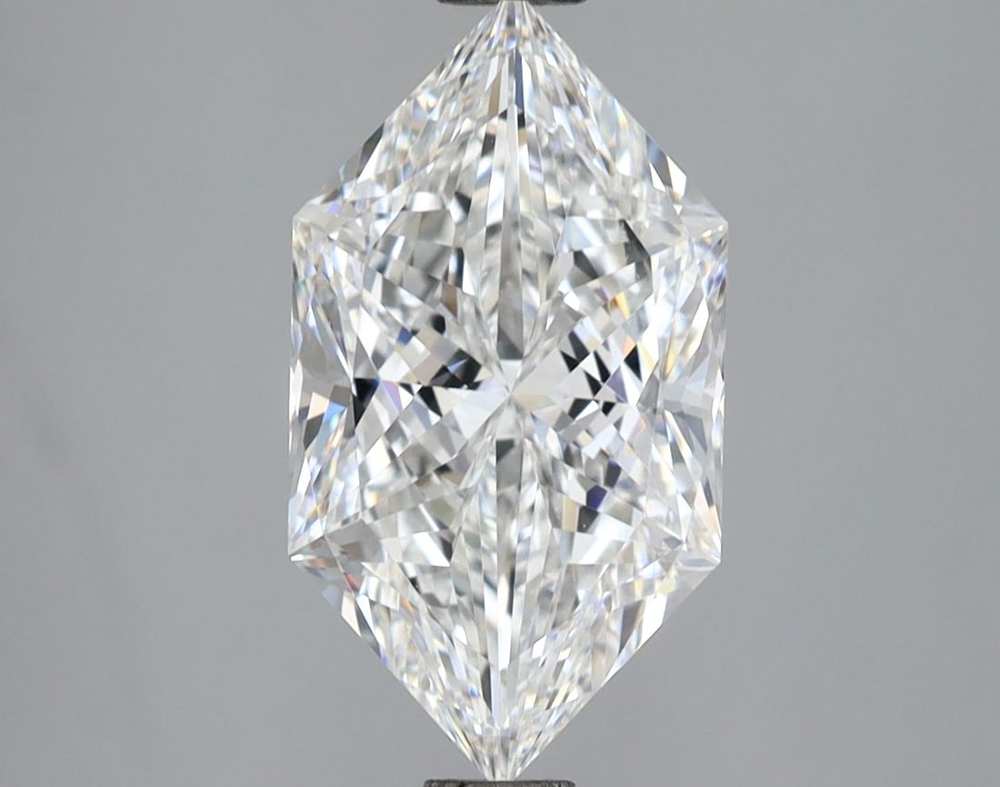IGI Hexagonal 3.19ct E VVS1 - Loose Lab Diamond: IGI Hexagonal 3.19ct E VVS1 - Loose Lab Diamond Item Specifics: Source: This Is A Real Diamond Grown In A Lab Not Mined. Carat: 3.19 Cut: - Color: E Clarity: VVS1 Polish: EX Symmetry: EX Measurements: