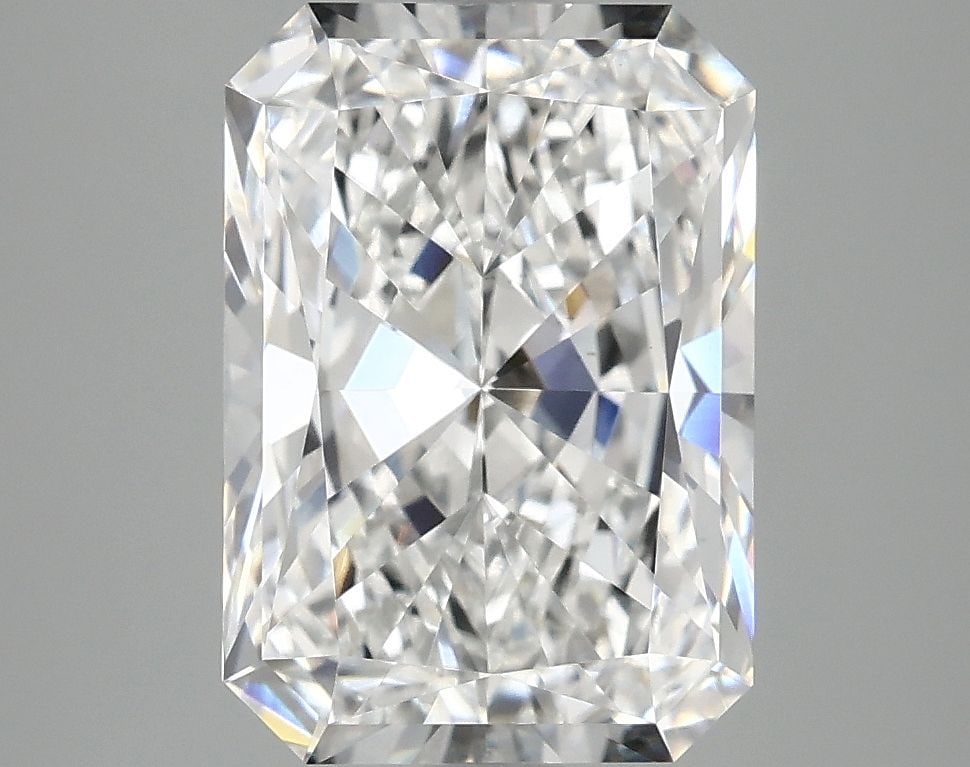 IGI Radiant 4.05ct E VVS2 - Loose Lab Diamond: IGI Radiant 4.05ct E VVS2 - Loose Lab Diamond Item Specifics: Source: This Is A Real Diamond Grown In A Lab Not Mined. Carat: 4.05 Cut: - Color: E Clarity: VVS2 Polish: EX Symmetry: EX Measurements: 1
