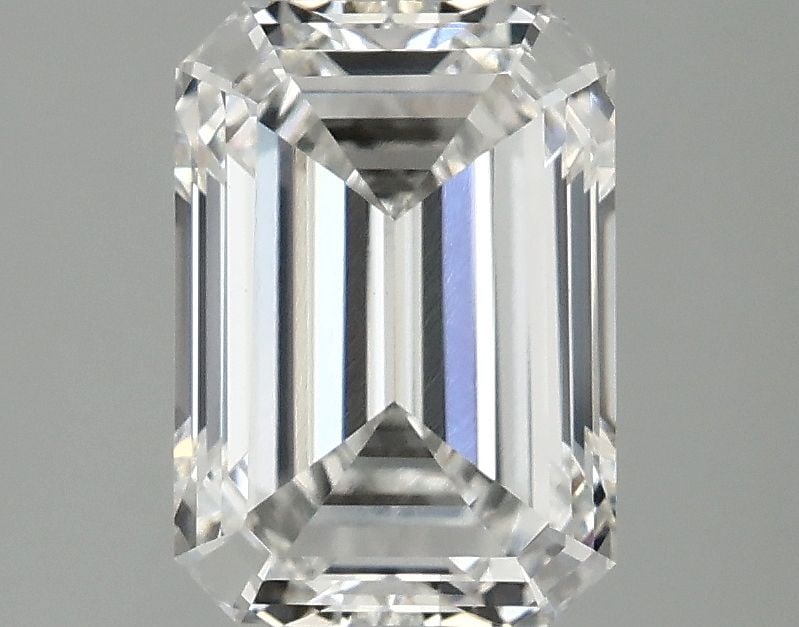 IGI Emerald 2.57ct E VVS2 - Loose Lab Diamond: IGI Emerald 2.57ct E VVS2 - Loose Lab Diamond Item Specifics: Source: This Is A Real Diamond Grown In A Lab Not Mined. Carat: 2.57 Cut: - Color: E Clarity: VVS2 Polish: EX Symmetry: EX Measurements: 9