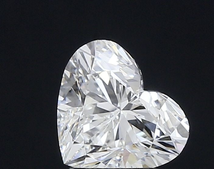 IGI Heart 2.75ct E VVS2 - Loose Lab Diamond: IGI Heart 2.75ct E VVS2 - Loose Lab Diamond Item Specifics: Source: This Is A Real Diamond Grown In A Lab Not Mined. Carat: 2.75 Cut: - Color: E Clarity: VVS2 Polish: EX Symmetry: VG Measurements: 8.3