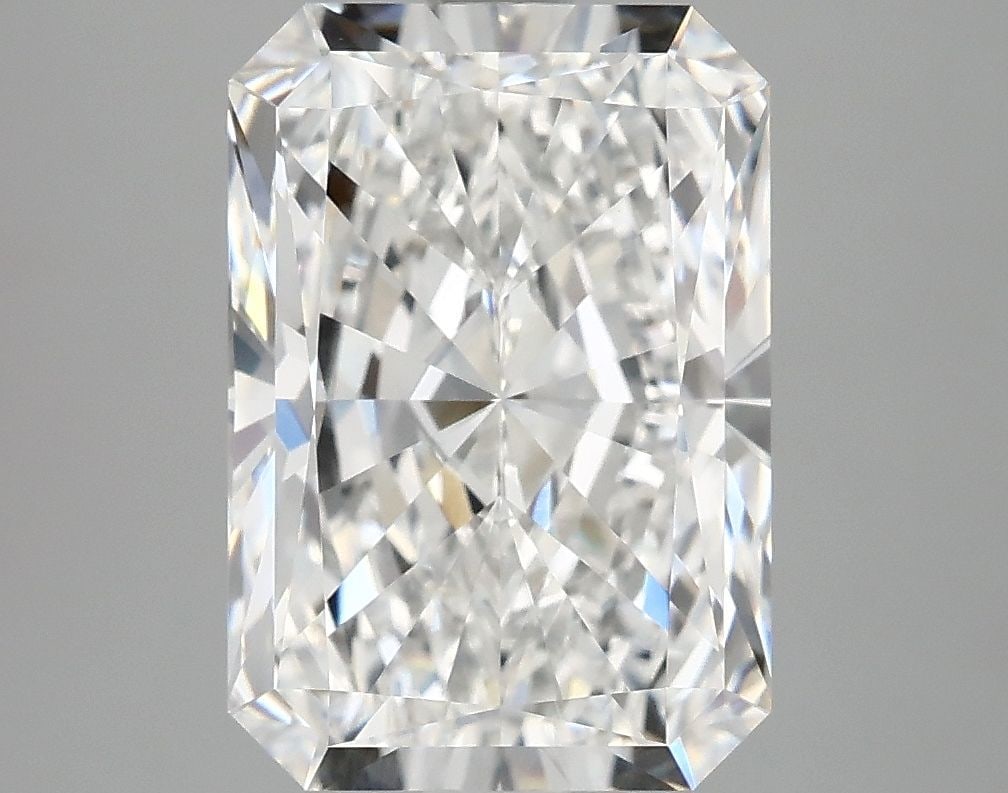 IGI Radiant 4.07ct E VVS2 - Loose Lab Diamond: IGI Radiant 4.07ct E VVS2 - Loose Lab Diamond Item Specifics: Source: This Is A Real Diamond Grown In A Lab Not Mined. Carat: 4.07 Cut: - Color: E Clarity: VVS2 Polish: EX Symmetry: EX Measurements: 1