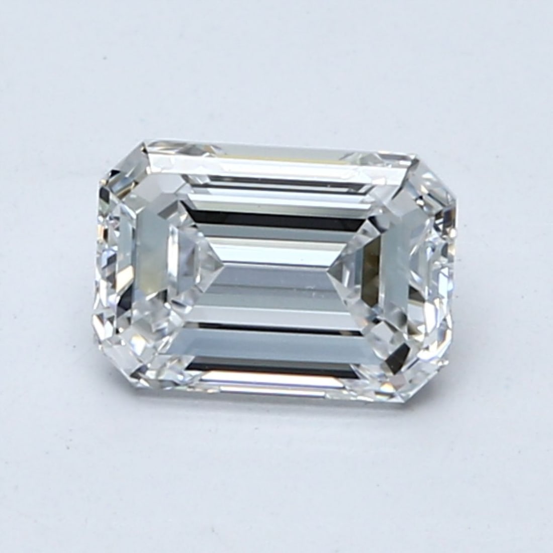 GIA Emerald 2.51ct D VVS2 - Loose Lab Diamond: GIA Emerald 2.51ct D VVS2 - Loose Lab Diamond Item Specifics: Source: This Is A Real Diamond Grown In A Lab Not Mined. Carat: 2.51 Cut: - Color: D Clarity: VVS2 Polish: EX Symmetry: EX Measurements: 9