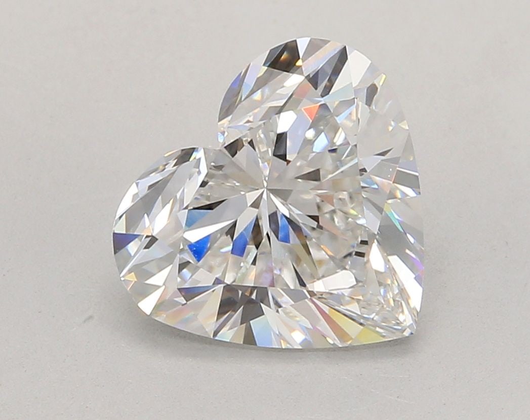 IGI Heart 4.04ct E VVS2 - Loose Lab Diamond: IGI Heart 4.04ct E VVS2 - Loose Lab Diamond Item Specifics: Source: This Is A Real Diamond Grown In A Lab Not Mined. Carat: 4.04 Cut: - Color: E Clarity: VVS2 Polish: EX Symmetry: EX Measurements: 10.