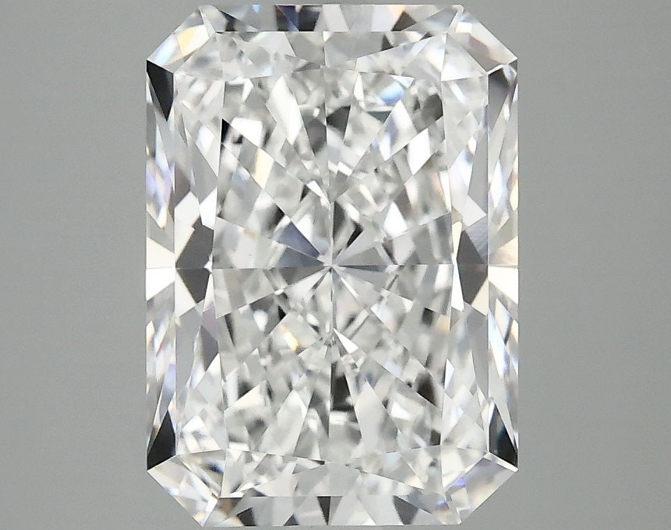 IGI Radiant 4.09ct D VVS2 - Loose Lab Diamond: IGI Radiant 4.09ct D VVS2 - Loose Lab Diamond Item Specifics: Source: This Is A Real Diamond Grown In A Lab Not Mined. Carat: 4.09 Cut: - Color: D Clarity: VVS2 Polish: EX Symmetry: EX Measurements: 1