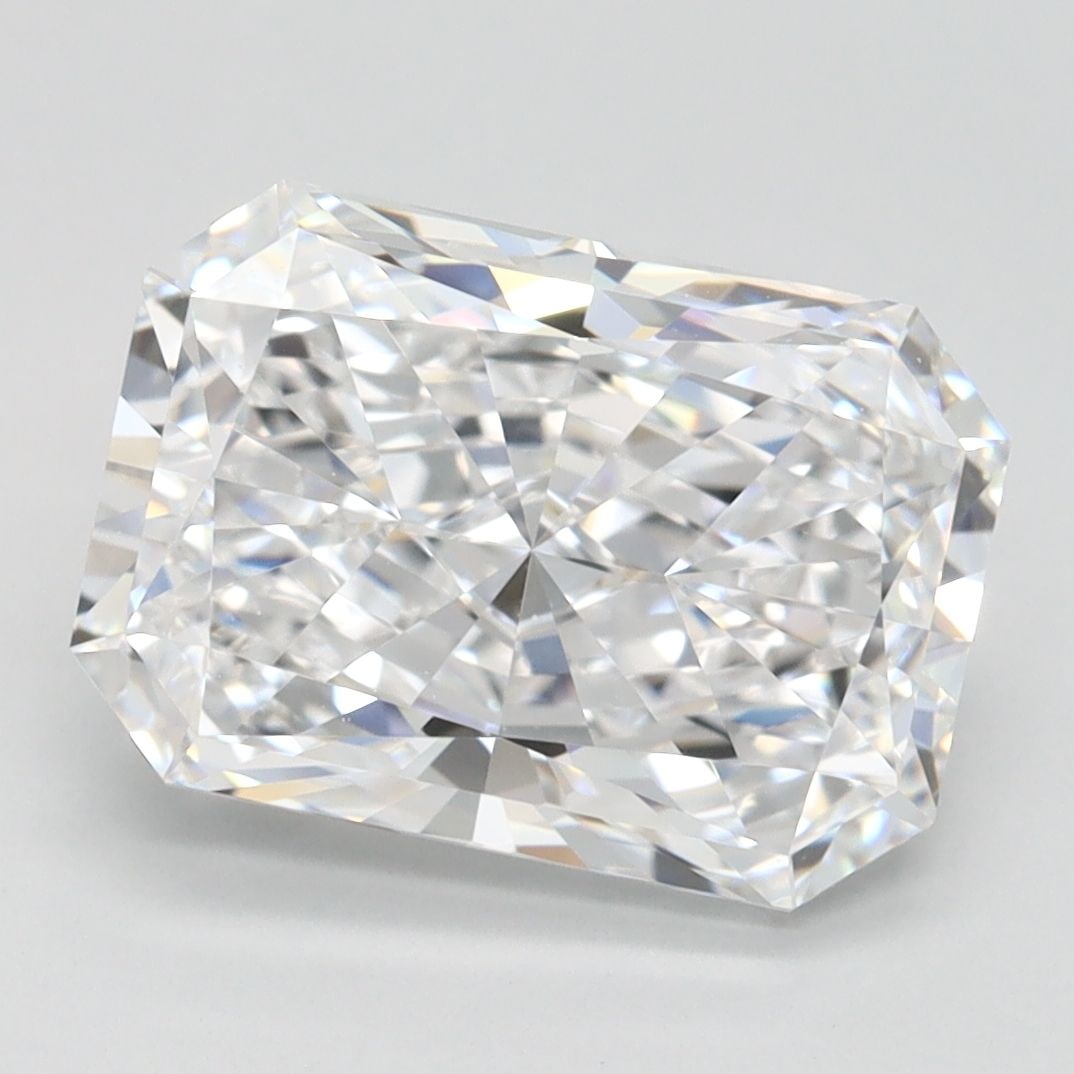 IGI Radiant 3.07ct D IF - Loose Lab Diamond: IGI Radiant 3.07ct D IF - Loose Lab Diamond Item Specifics: Source: This Is A Real Diamond Grown In A Lab Not Mined. Carat: 3.07 Cut: - Color: D Clarity: IF Polish: EX Symmetry: EX Measurements: 10.37
