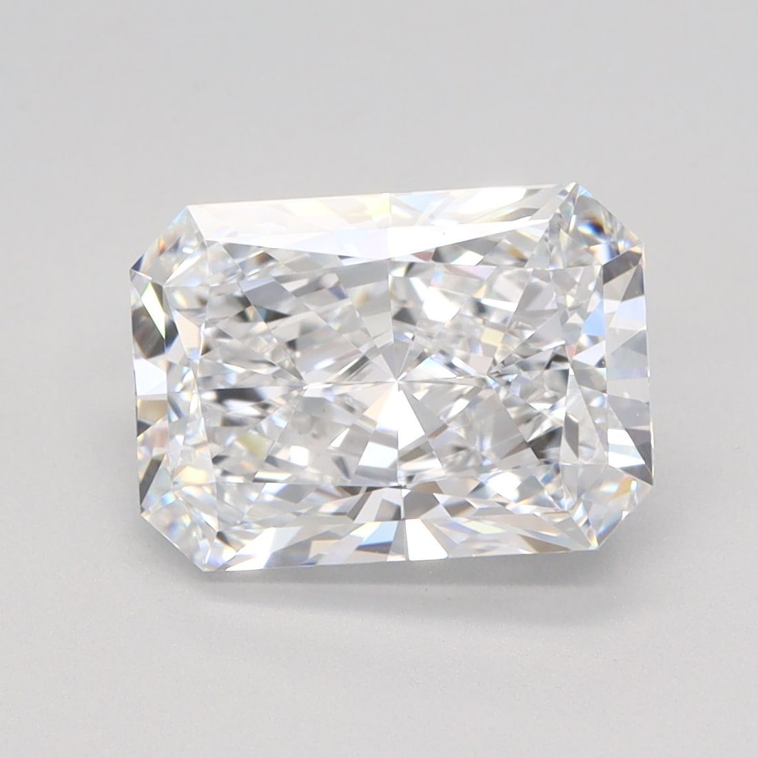 IGI Radiant 3.06ct E VVS1 - Loose Lab Diamond: IGI Radiant 3.06ct E VVS1 - Loose Lab Diamond Item Specifics: Source: This Is A Real Diamond Grown In A Lab Not Mined. Carat: 3.06 Cut: - Color: E Clarity: VVS1 Polish: EX Symmetry: EX Measurements: 1
