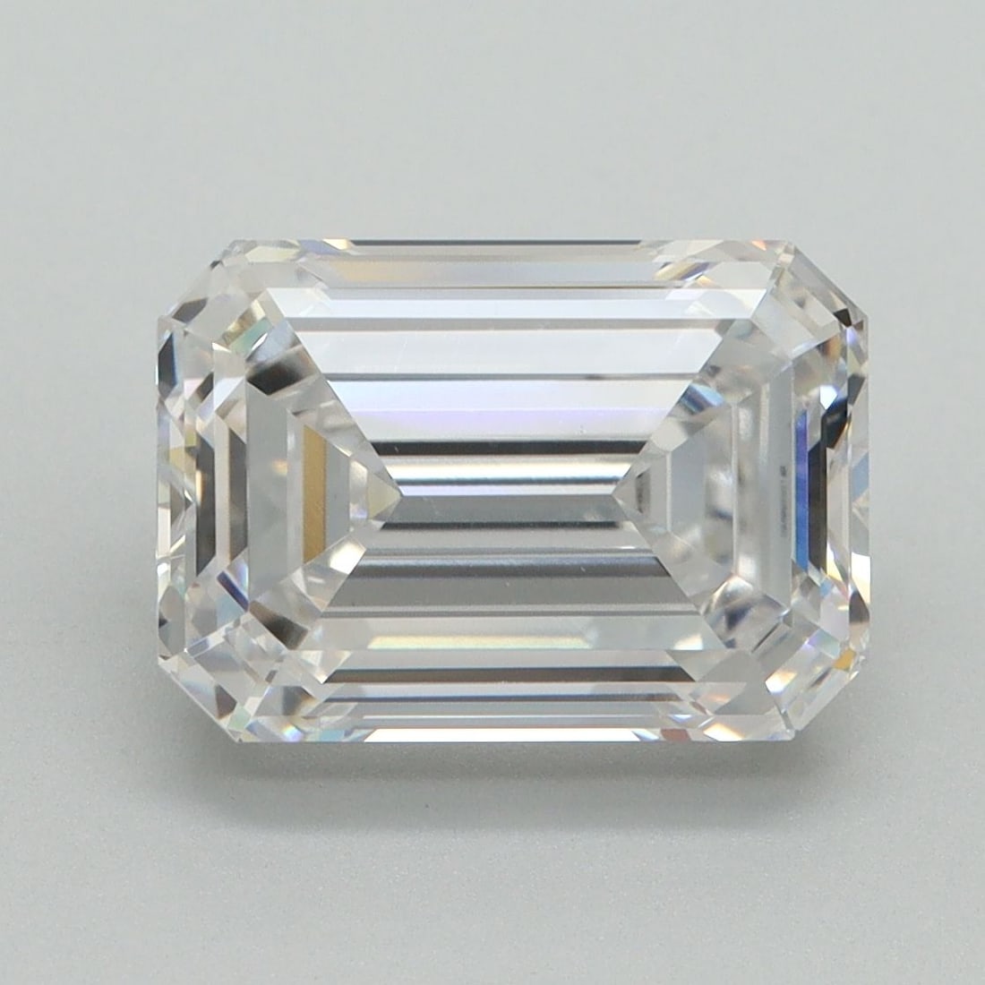 IGI Emerald 4.22ct D VVS2 - Loose Lab Diamond: IGI Emerald 4.22ct D VVS2 - Loose Lab Diamond Item Specifics: Source: This Is A Real Diamond Grown In A Lab Not Mined. Carat: 4.22 Cut: - Color: D Clarity: VVS2 Polish: EX Symmetry: EX Measurements: 1