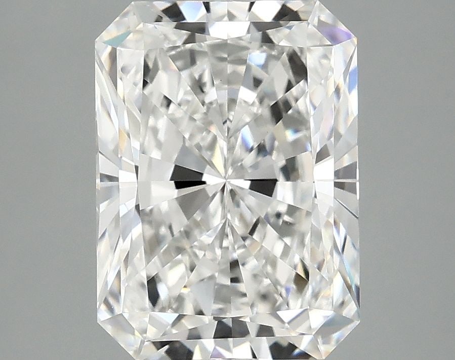 IGI Radiant 3.09ct E VVS2 - Loose Lab Diamond: IGI Radiant 3.09ct E VVS2 - Loose Lab Diamond Item Specifics: Source: This Is A Real Diamond Grown In A Lab Not Mined. Carat: 3.09 Cut: - Color: E Clarity: VVS2 Polish: EX Symmetry: EX Measurements: 1