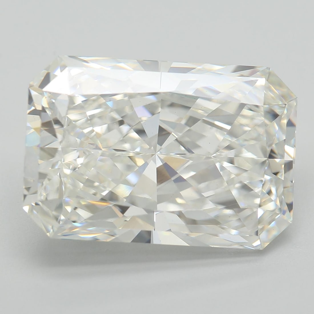 IGI Radiant 7.37ct G VVS2 - Loose Lab Diamond: IGI Radiant 7.37ct G VVS2 - Loose Lab Diamond Item Specifics: Source: This Is A Real Diamond Grown In A Lab Not Mined. Carat: 7.37 Cut: - Color: G Clarity: VVS2 Polish: EX Symmetry: EX Measurements: 1