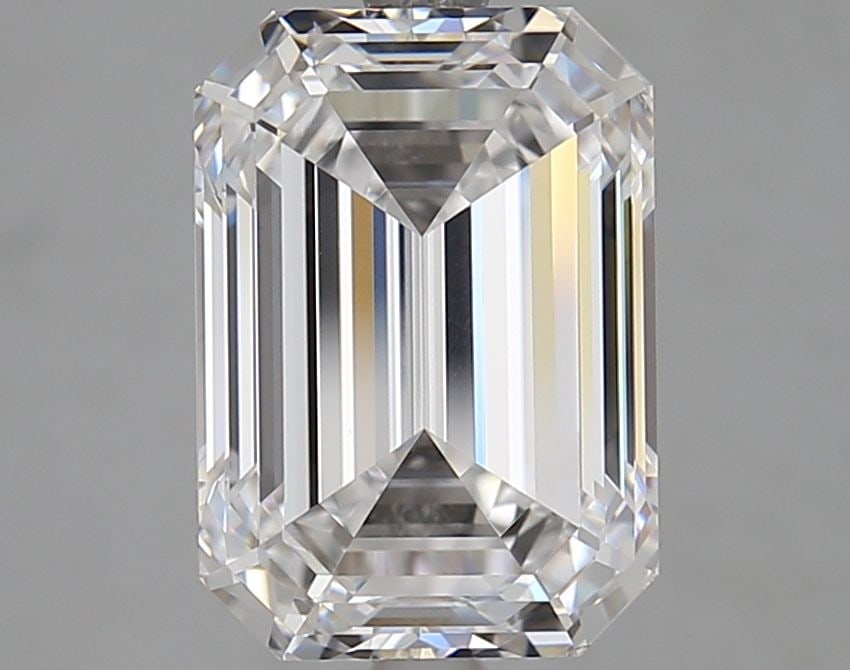 GIA Emerald 4.04ct D VVS2 - Loose Lab Diamond: GIA Emerald 4.04ct D VVS2 - Loose Lab Diamond Item Specifics: Source: This Is A Real Diamond Grown In A Lab Not Mined. Carat: 4.04 Cut: - Color: D Clarity: VVS2 Polish: EX Symmetry: EX Measurements: 1
