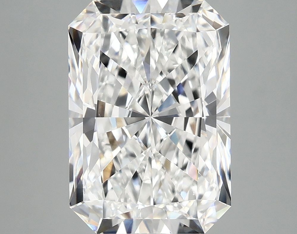 IGI Radiant 4.09ct E VVS2 - Loose Lab Diamond: IGI Radiant 4.09ct E VVS2 - Loose Lab Diamond Item Specifics: Source: This Is A Real Diamond Grown In A Lab Not Mined. Carat: 4.09 Cut: - Color: E Clarity: VVS2 Polish: EX Symmetry: EX Measurements: 1